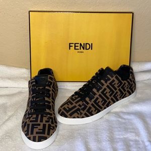 Mens Fendi Motif Mesh.